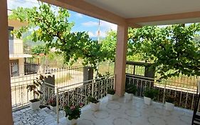 Eljos House Permet