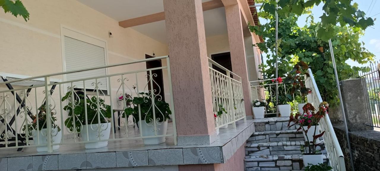 Hotel Eljos House Përmet Zewnętrze zdjęcie